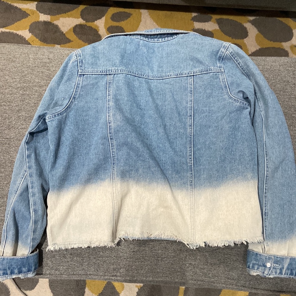 Jean jacket - Picture 4 of 4